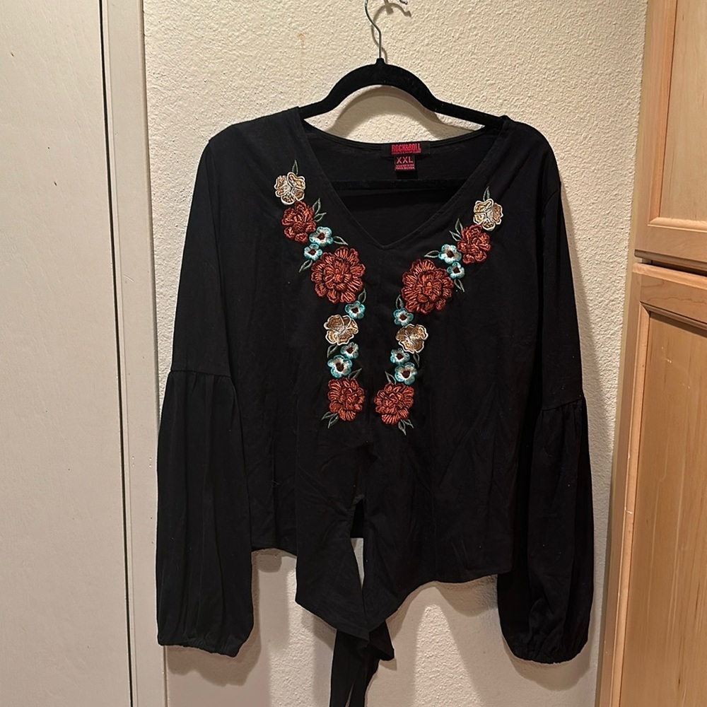 Rock&roll floral long sleeve top